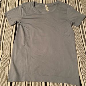 Lululemon Swiftly Tech Breeze tee 6